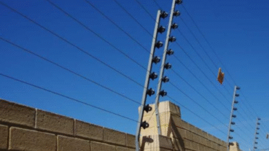 chain wire mesh fence